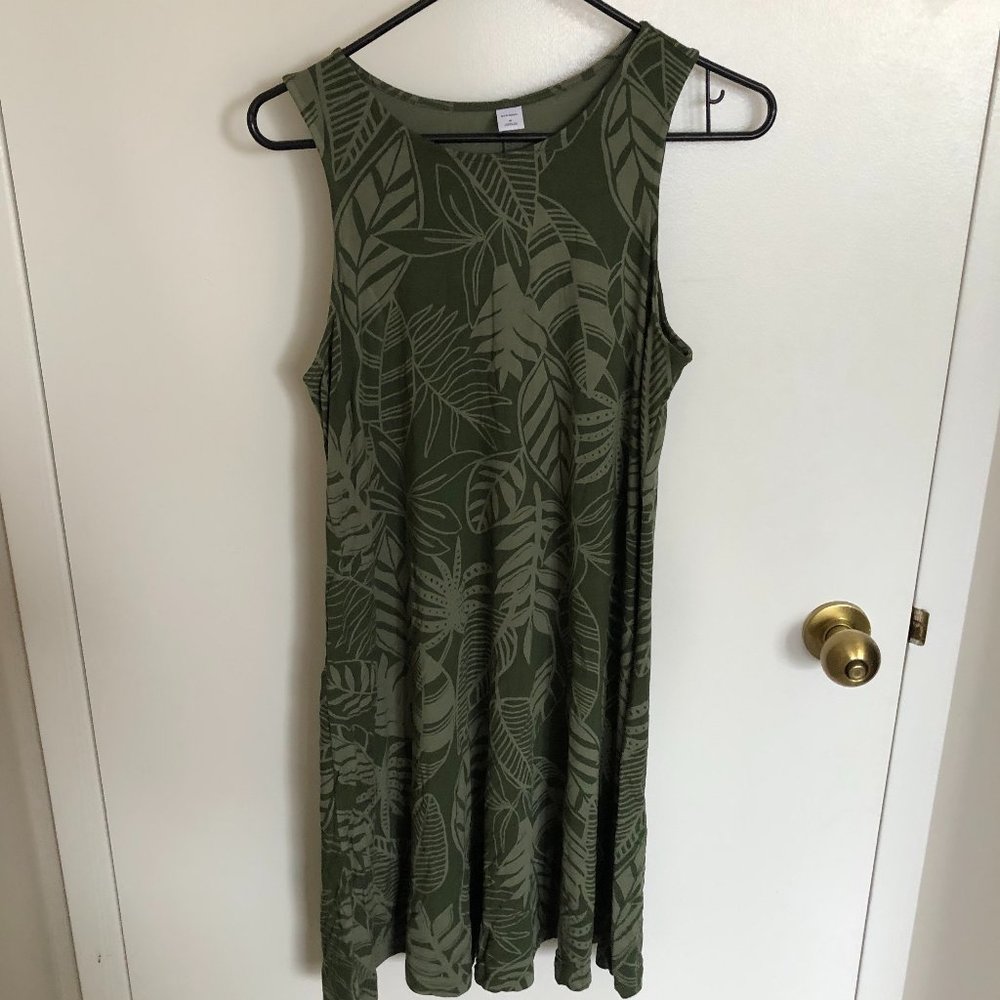 Monstera Print green swing dress